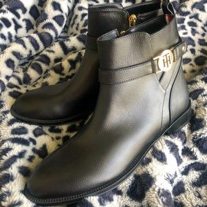 Tommy Hilfiger ankle boots. Women’s size 8 1/2.
